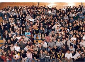 科伦拜校园事件,揭开校园暴力背后的黑暗面