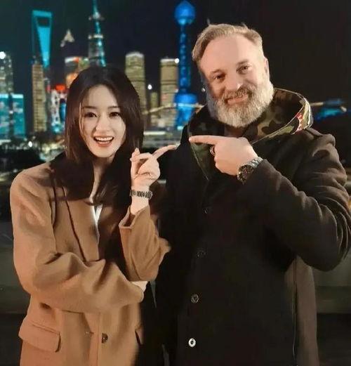 娱乐八卦吃瓜大叔风流,揭秘吃瓜大叔风流背后的故事